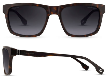 Defender Eyewear is ontworpen voor stoere mannen. Geïnspireerd door het iconische design van het voertuig combineren de brillen en zonnebrillen gedurfde vormen, technische innovatie en hoogwaardige afwerkingen.